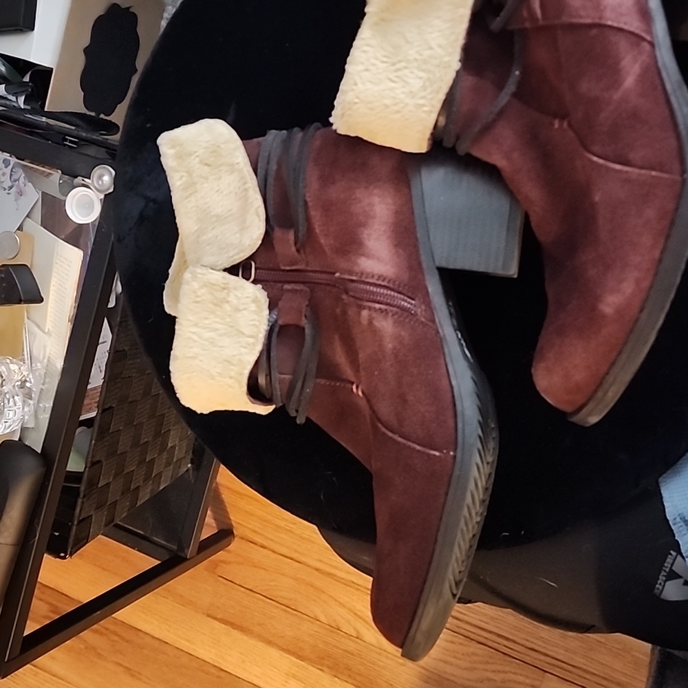 Sporto Womens Lori Faux Fur Comfort Ankle Booties, Wine Size 10m